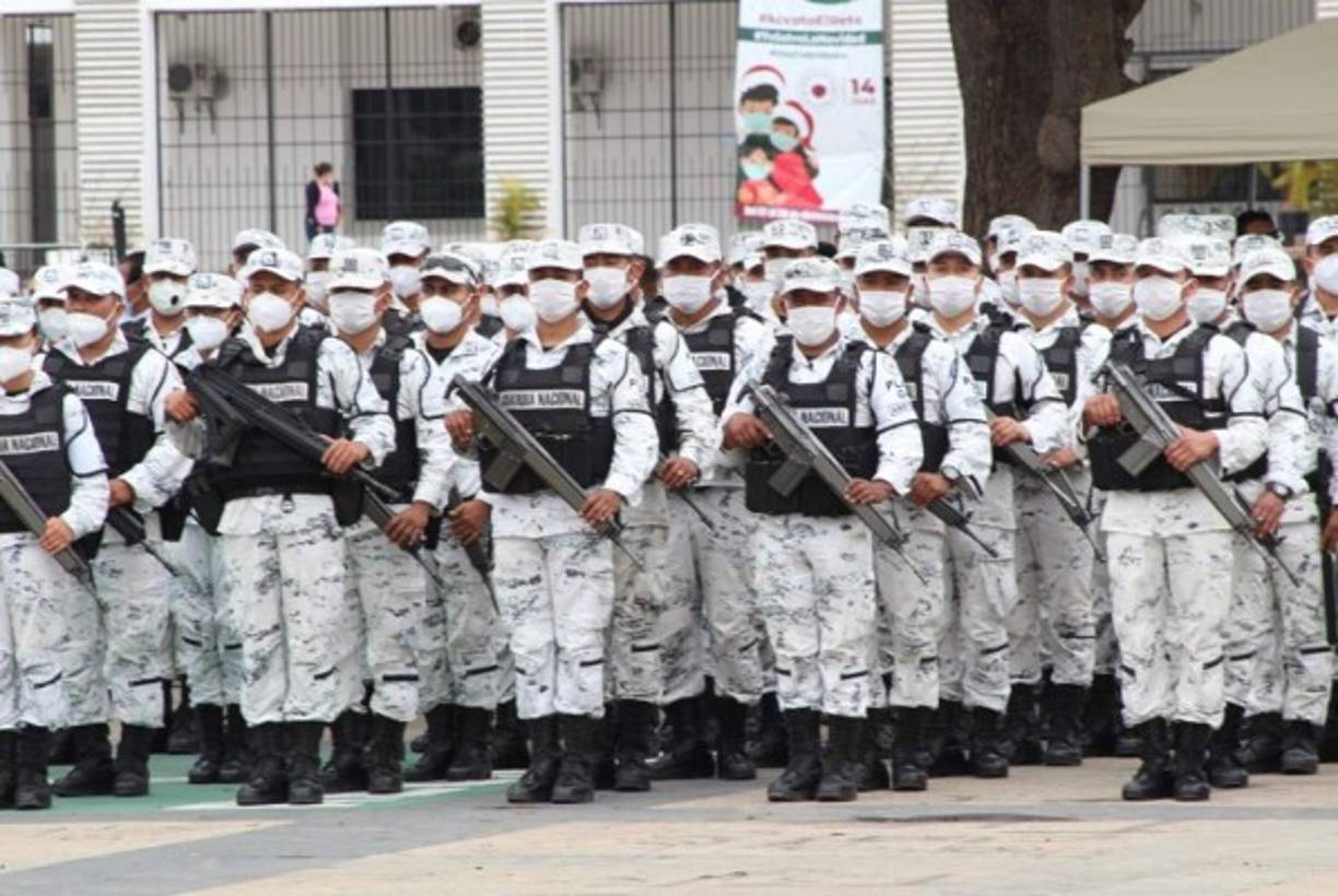 Pero también coincide con la víspera del arribo de las primeras 1,5 millones de un total de 2,7 millones de vacunas de AstraZeneca que Estados Unidos prestará a México tras una negociación entre los presidentes Andrés Manuel López Obrador y Joe Biden.