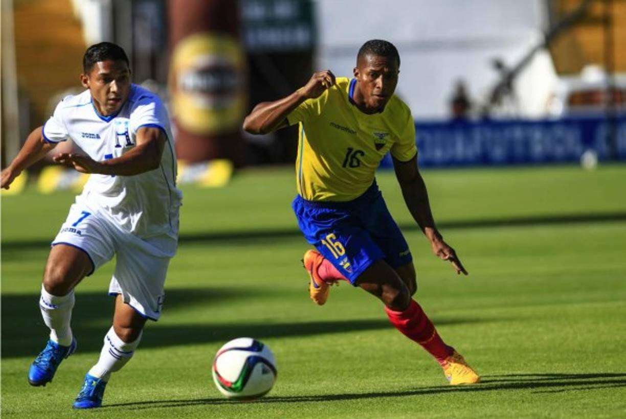 Emilio Izaguirre y Antonio Valencia tuvieron un gran duelo en Atahualpa.