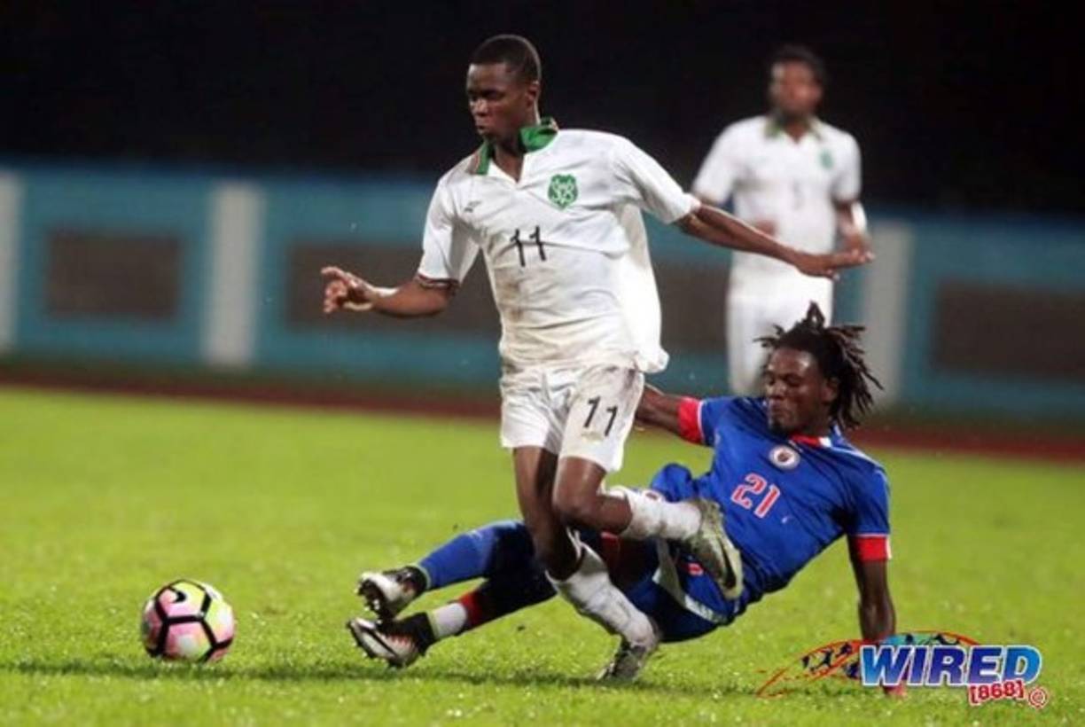 El delantero Dimitrie Apai Yekini de Surinám está cerca de llegar al Vida de La Ceiba.