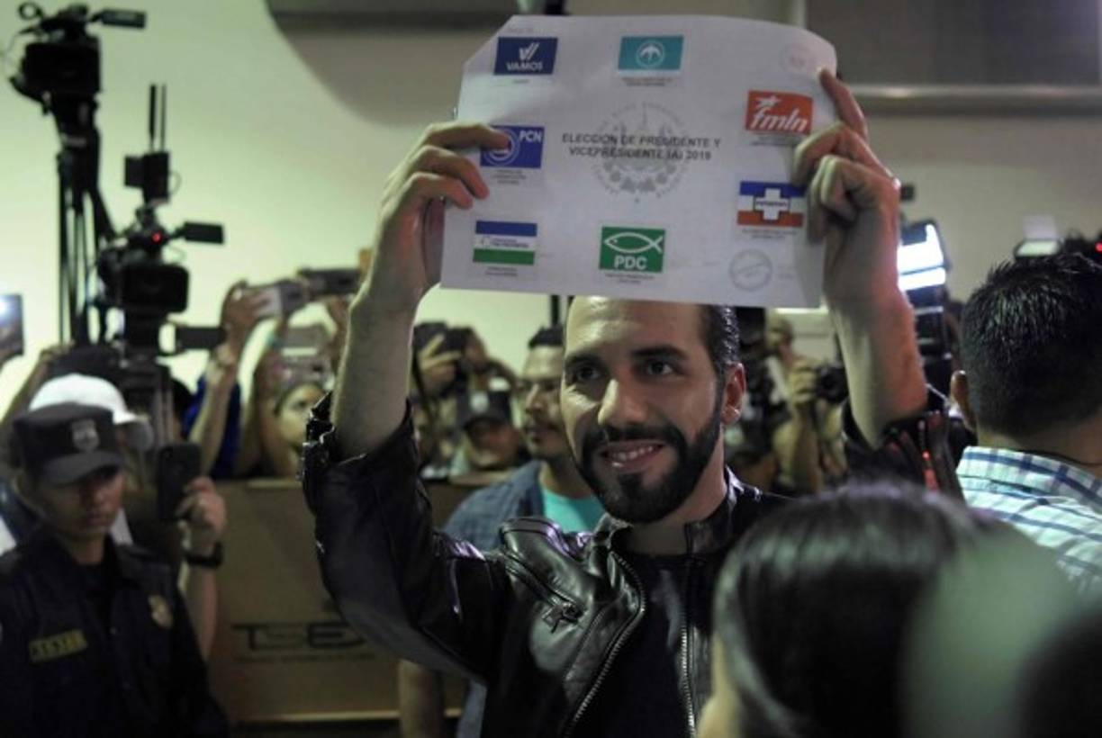 Bukele ejerció el sufragio en el Cifco de San Salvador.