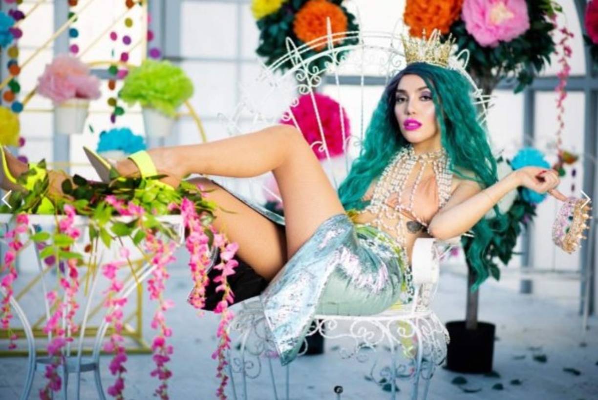 Para protegerla Alejandra mandó a Frida a un internado en Connecticut, Estados Unidos. “Yo no empaqué mis cosas… Ni me acuerdo de eso porque fue tanto ‘shock’ que en realidad esa parte todavía no me llega (a la memoria). Vi muerte a los 12 (años), ¿entiendes? Cosas horribles”. <br/><br/>