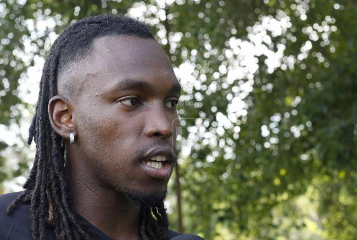 El Besiktas de Turquía se suma como otro de los clubes que desean fichar al hondureño Alberth Elis. Sin embargo, medios turcos informan que el Fenabahce ya inició negociaciones con el Girondins de Burdeos por el fichaje del catracho.