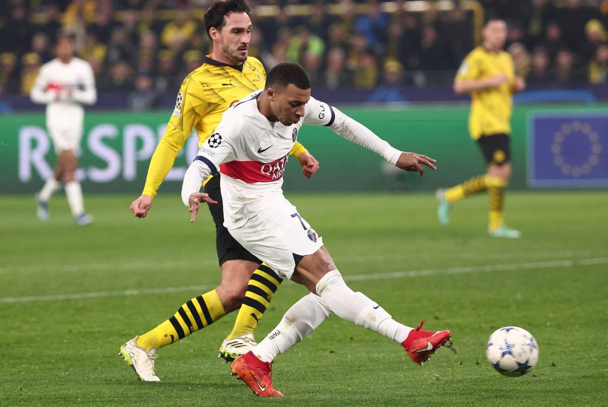 Y es que, el conjunto parisino se jugaba el boleto a los octavos de final de la Liga de Campeones y necesitaba de un triunfo y que en la otra llave no sumará el Newcastle.