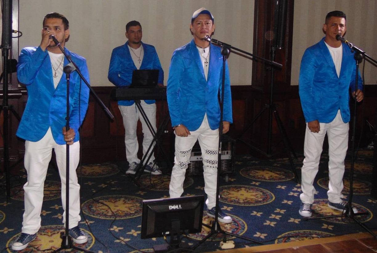 <b>LOS COQUETOS DEL MERENGUE</b>El grupo llega este jueves al balneario El Chelito en el Sector de Cofradía, Cortés. El viernes estarán en Finca Eco Turística Mary en Tela, el sábado vuelve a la ciudad a Paradise Bar y Restaurante y el domingo cierran en balneario Las Metalias, ubicado en carretera hacia Tela.