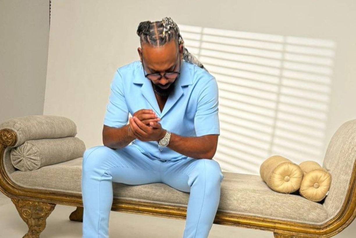 Fábio ha presumido públicamente de su nueva faceta como actor de cine X. “Hoy fue un día de grabación al más alto nivel. Gran equipo, ¿tienes curiosidad por ver este episodio? Suscríbete al canal y no te pierdas ningún contenido, gracias a todos por vuestro apoyo”, escribió acompañado de varias imágenes del rodaje.