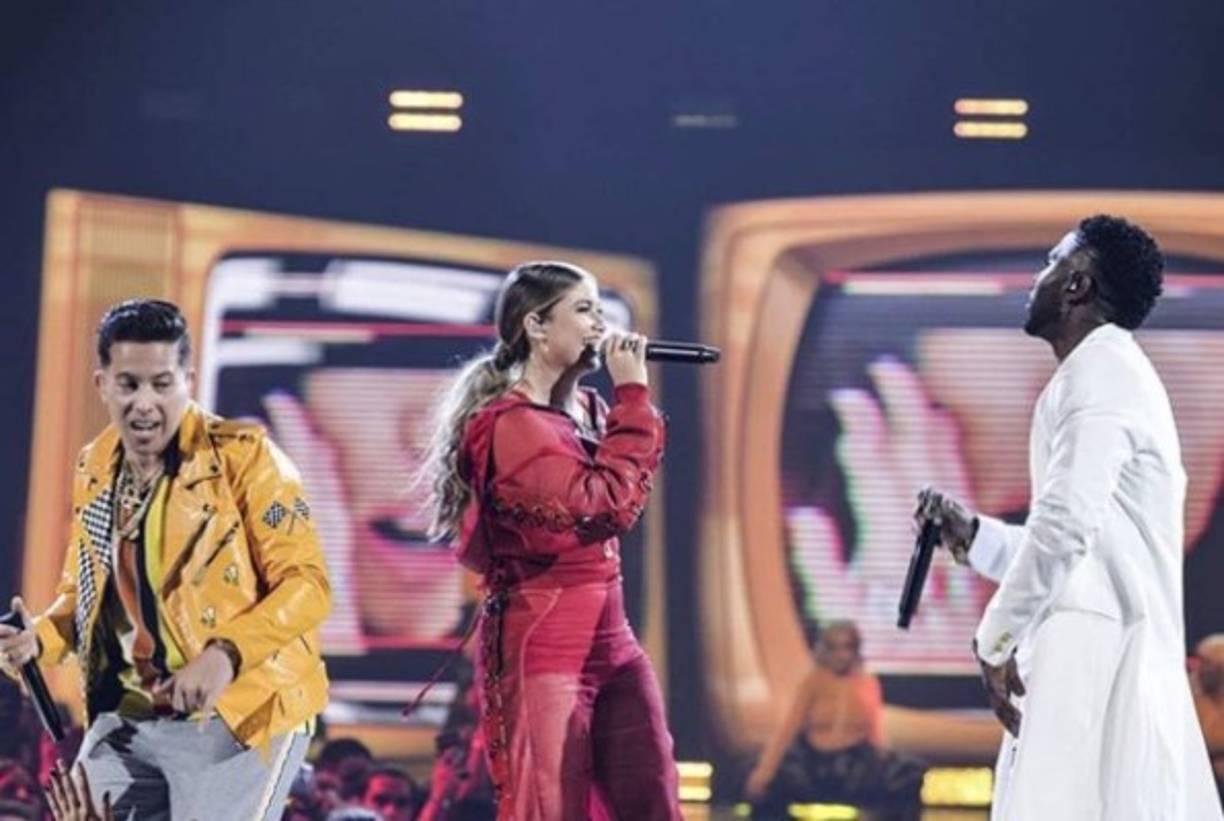 La cantante mexicana Sofía Reyes interpretó por primera vez en Estados Unidos su éxito ‘1, 2, 3’ al lado de Jason Derulo y De La Ghetto.
