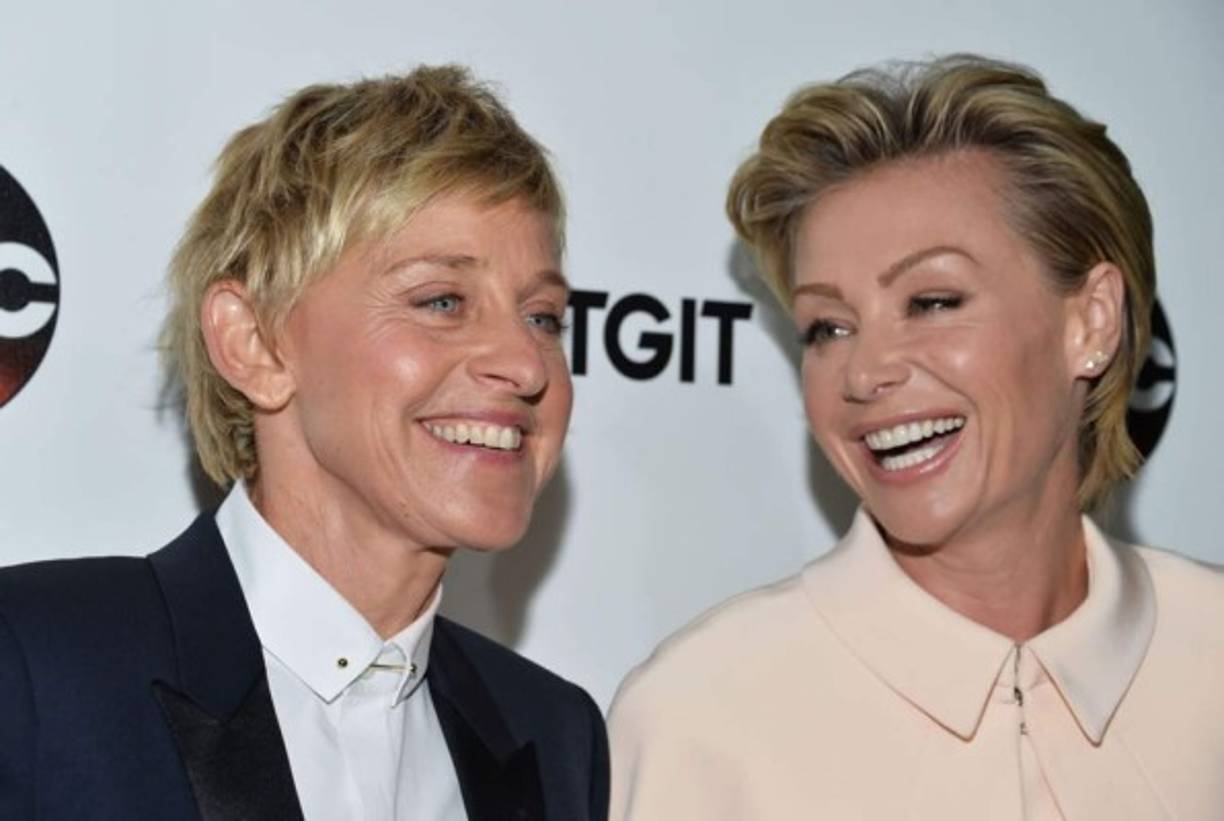 La segunda mujer en esta lista es Ellen DeGeneres, quien se lleva el sexto lugar con el equivalente a 56 millones de euros.