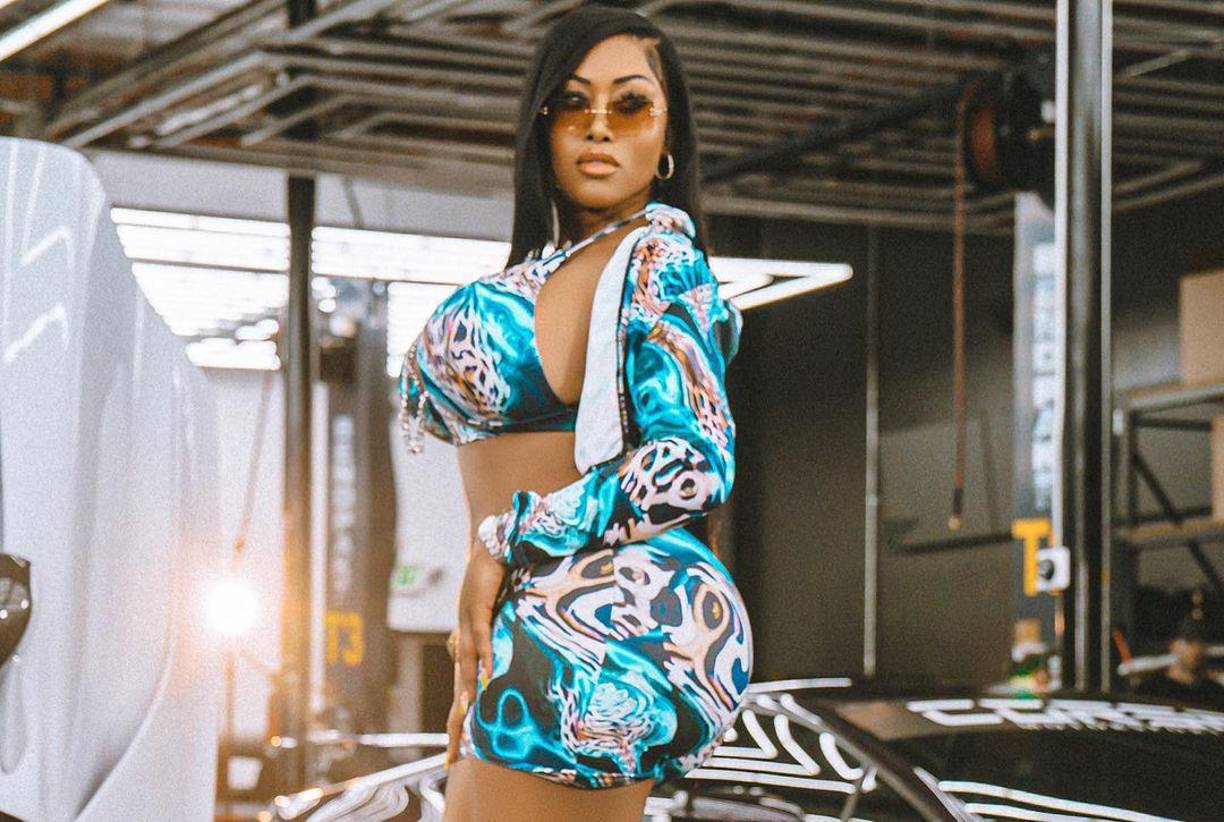 “Estás poniendo mi vida en peligro, maldición”, fue otro de los mensajes de la actriz de cine para adultos en alusión al jugador Zion Williamson.