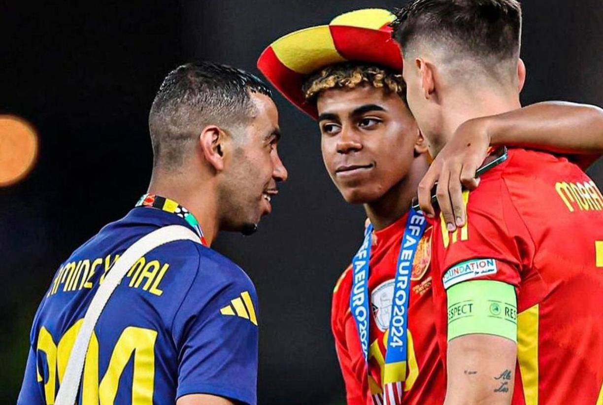 Los Mossos d’Esquadra se han hecho cargo de la investigación de esta agresión al padre del futbolista azulgrana, en la que habrían participado varias personas, y ya han practicado varias detenciones en relación con este suceso.