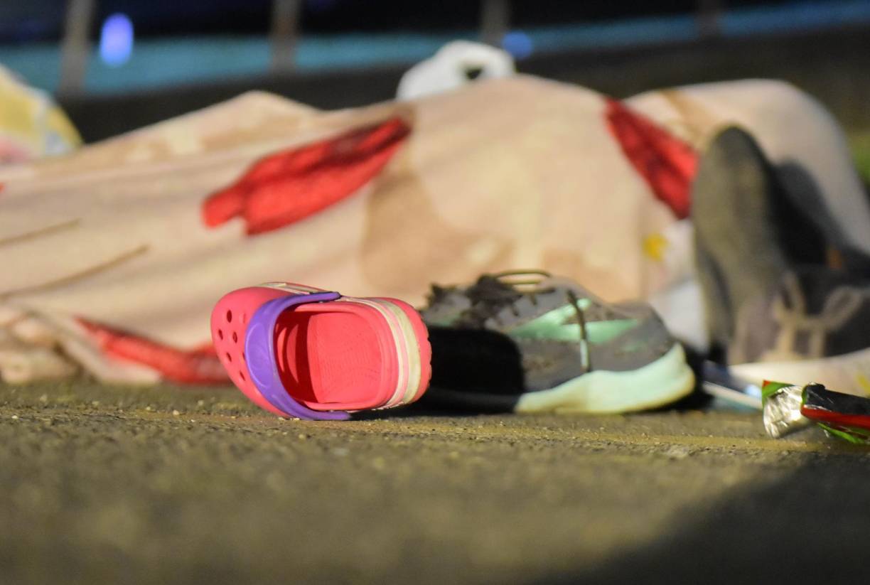 Algunas prendas de ropa de un grupo de migrantes hondureños. La violencia criminal y la falta de oportunidades de trabajo son las principales causas que aducen los inmigrantes hondureños para irse de su país.