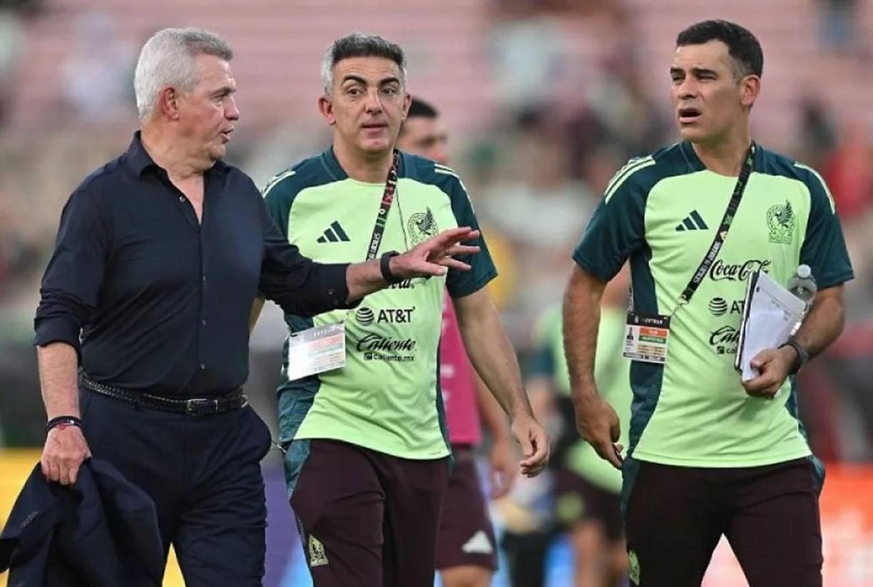 Actualmente, Rafa Márquez se prepara con el entrenador Javier Aguirre para visitar San Pedro Sula a enfrentar el partido contra Honduras en la ida de cuartos de final de la Nations League.