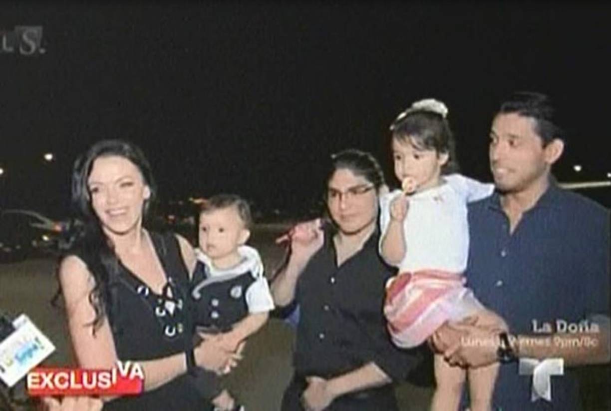 La familia dio una entrevista a la salida de un centro comercial en La Florida.