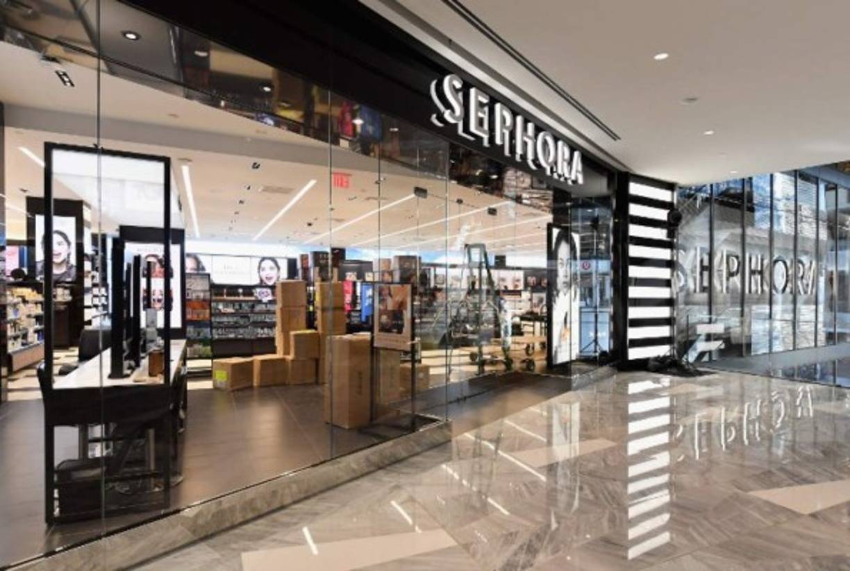 El promotor del barrio, Stephen Ross, capataz de este proyecto considerado como el más ambicioso en la ciudad desde la construcción del Rockefeller Center en la década de 1930, busca convertir a Hudson Yards en 'la mayor atracción turística y en un ícono neoyorquino'.