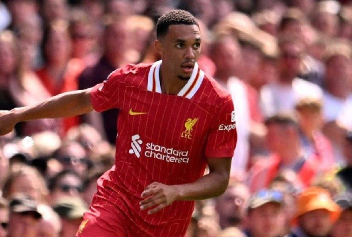 Según reportes del medio Relevo, en Real Madrid han contactado al lateral inglés Trent Alexander-Arnold, jugador que milita en el Liverpool. 