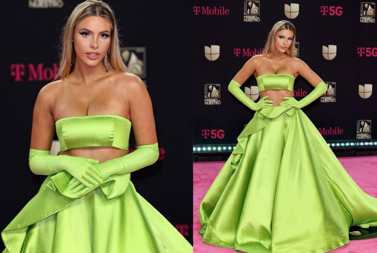 La influencer venezolana Lele Pons de verde manzana. 