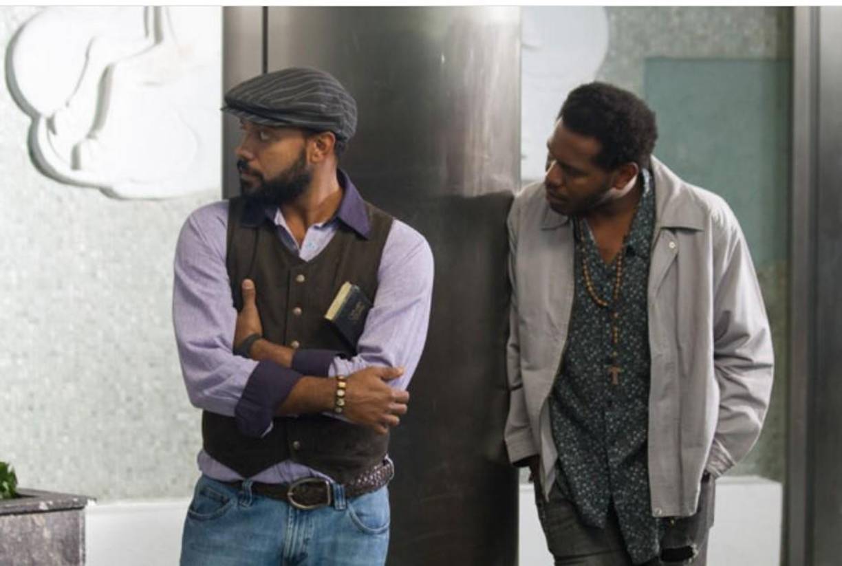 Su vida dio un giro inesperado cuando de adolescente se unió al Cártel de Medellín y <b>llegó a ocupar un alto rango dentro de los sicarios de “El Patron”.</b>