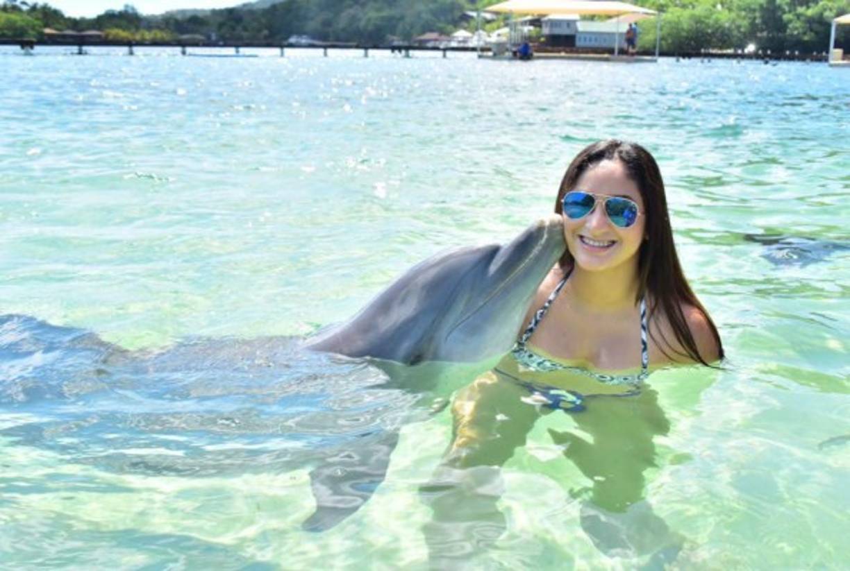 'Sentí mucha emoción, casi se me salen las lágrimas ya que estaba confiando en Dios que iba a jugar y anotar un gol', señala la bella pareja del delantero Diego Reyes.