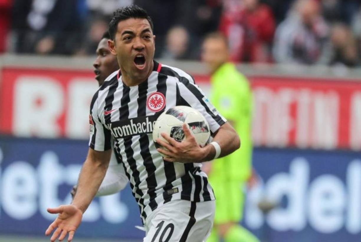 Los Tigres tendrían en su mira al talentoso volante mexicano Marco Fabián que milita en el Viejo Continente. De acuerdo a TV Azteca, el volante del Eintracht Frankfurt está en la mira de la UANL para repatriarlo en el Clausura 2019. Pero el futbolista azteca cree que todavía tiene potencial para seguir jugando en Europa.
