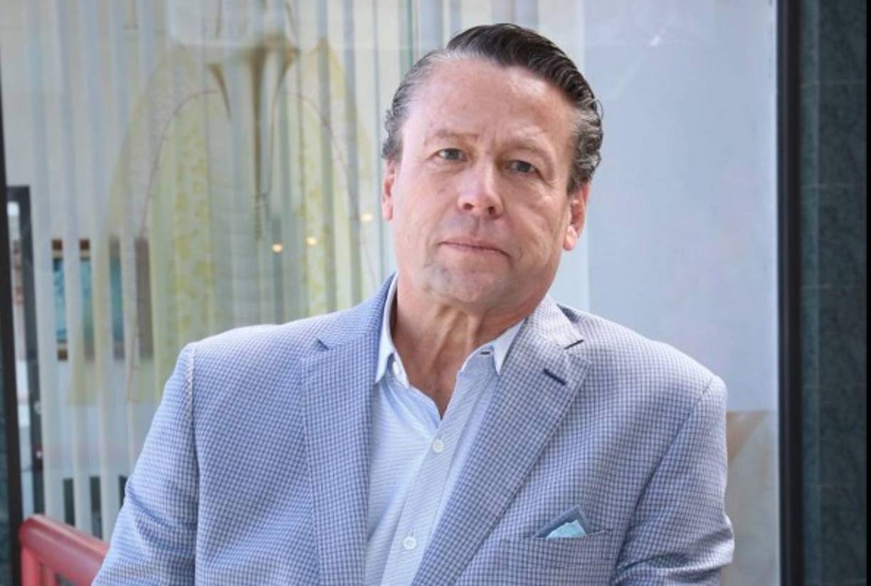 Por el partido Redes Sociales Progresistas (RSP), de reciente creación, esperan contender el conductor y actor Alfredo Adame, por una diputación federal por Tlalpan, y la boxeadora Mariana “La Barbie” Juárez, quien quiere ser diputada federal.