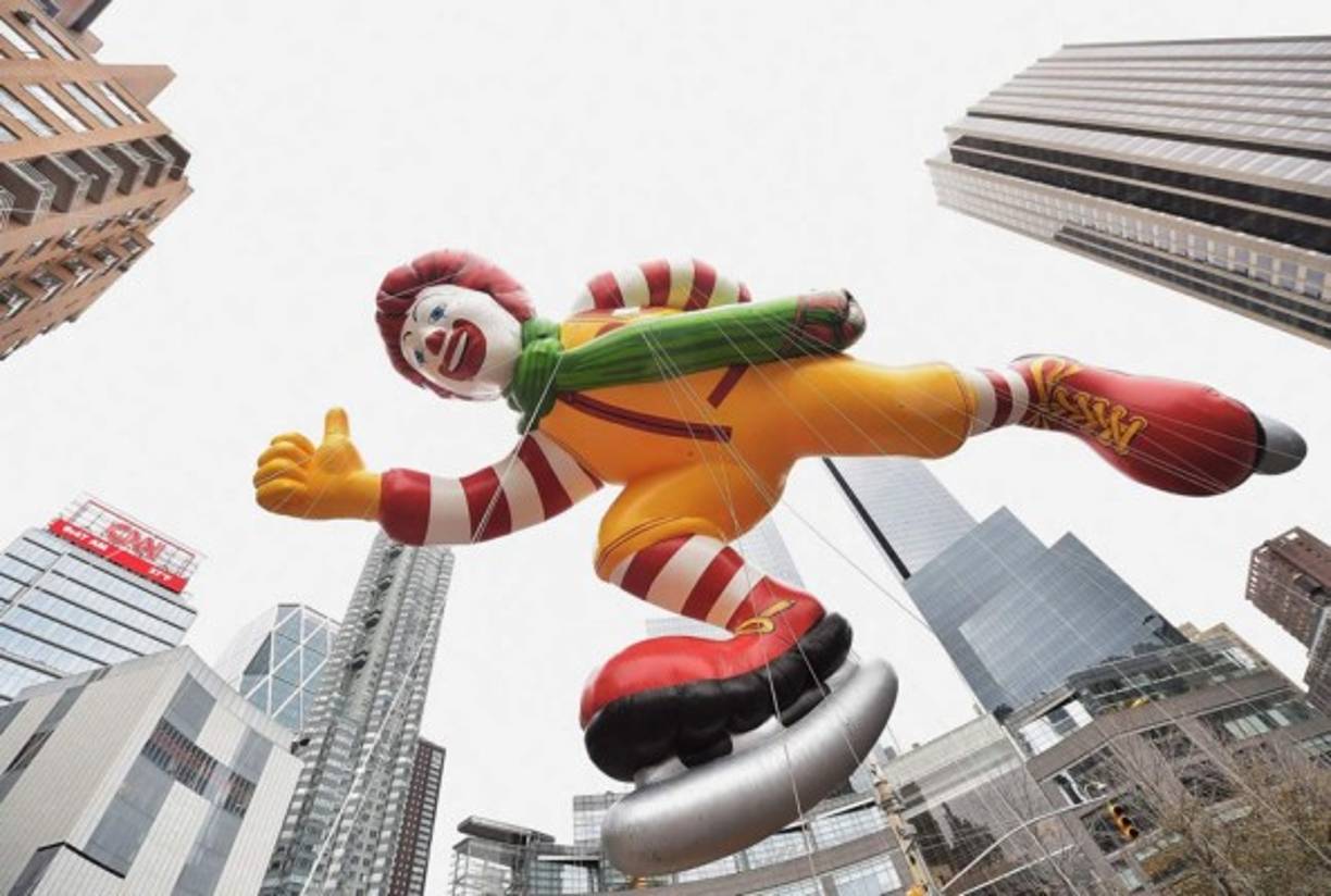 Se trata de un evento que se realiza año con año, presentado por los almacenes Macy’s. La imagen refleja la alegría del momento.