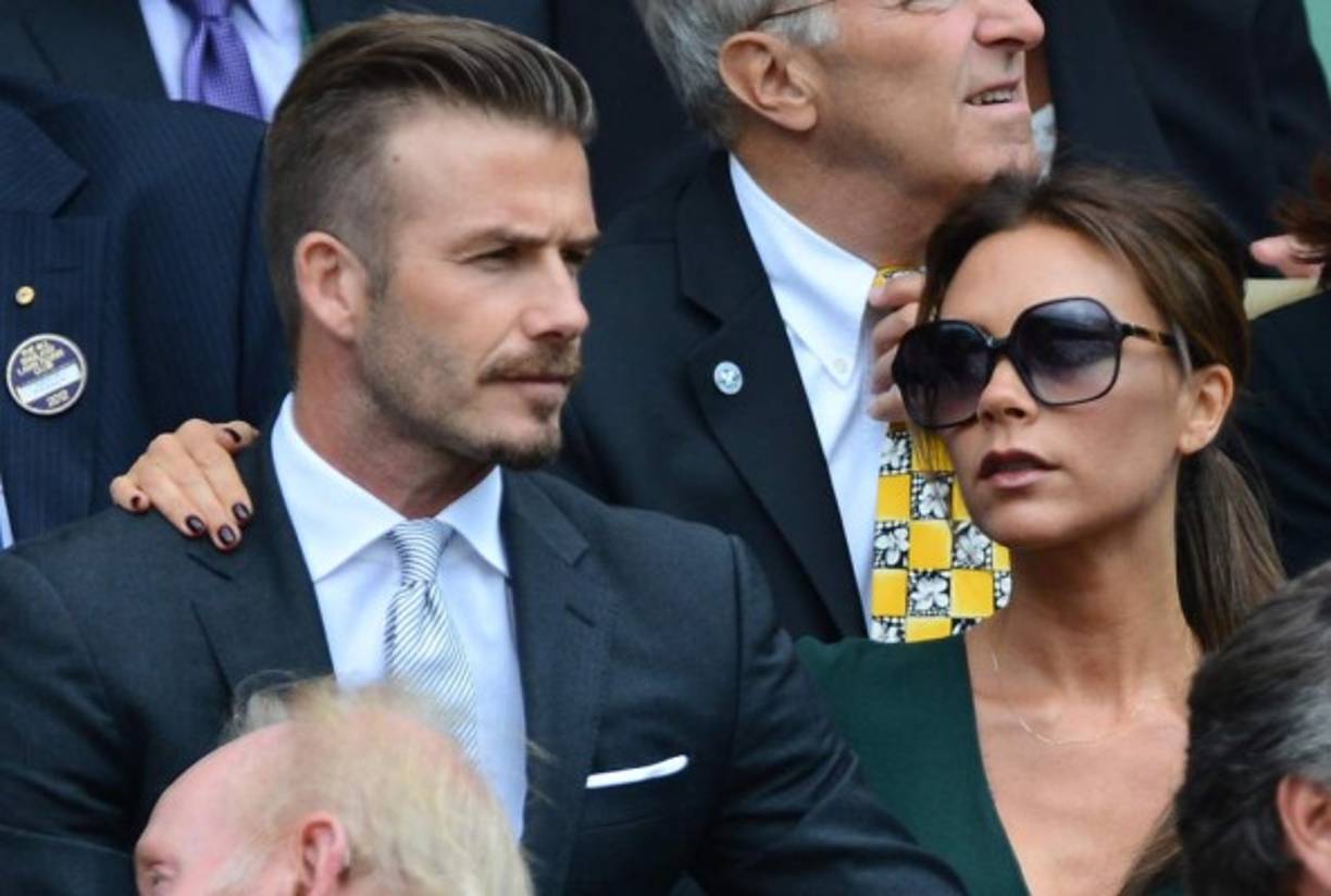 David Beckham vivió un escándalo luego de que se rumorara que tuvo un romance con su asistente personal, con lo que le habría sido infiel a su esposa Victoria Beckham.