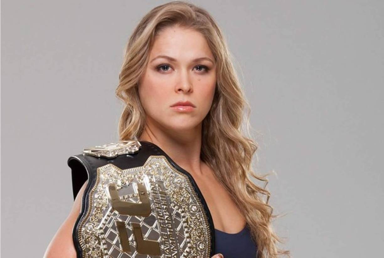Ronda Jean Rousey es una luchadora estadounidense de artes marciales mixtas.