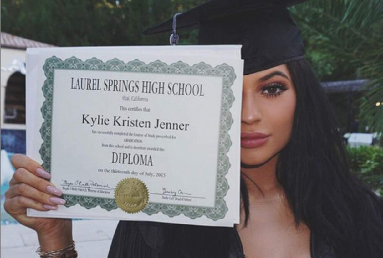 Kylie Jenner y sus famosos selfies.