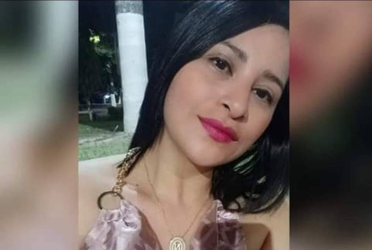 La fémina fue identificada con el nombre de Norely Ayala, de 28 años de edad. 