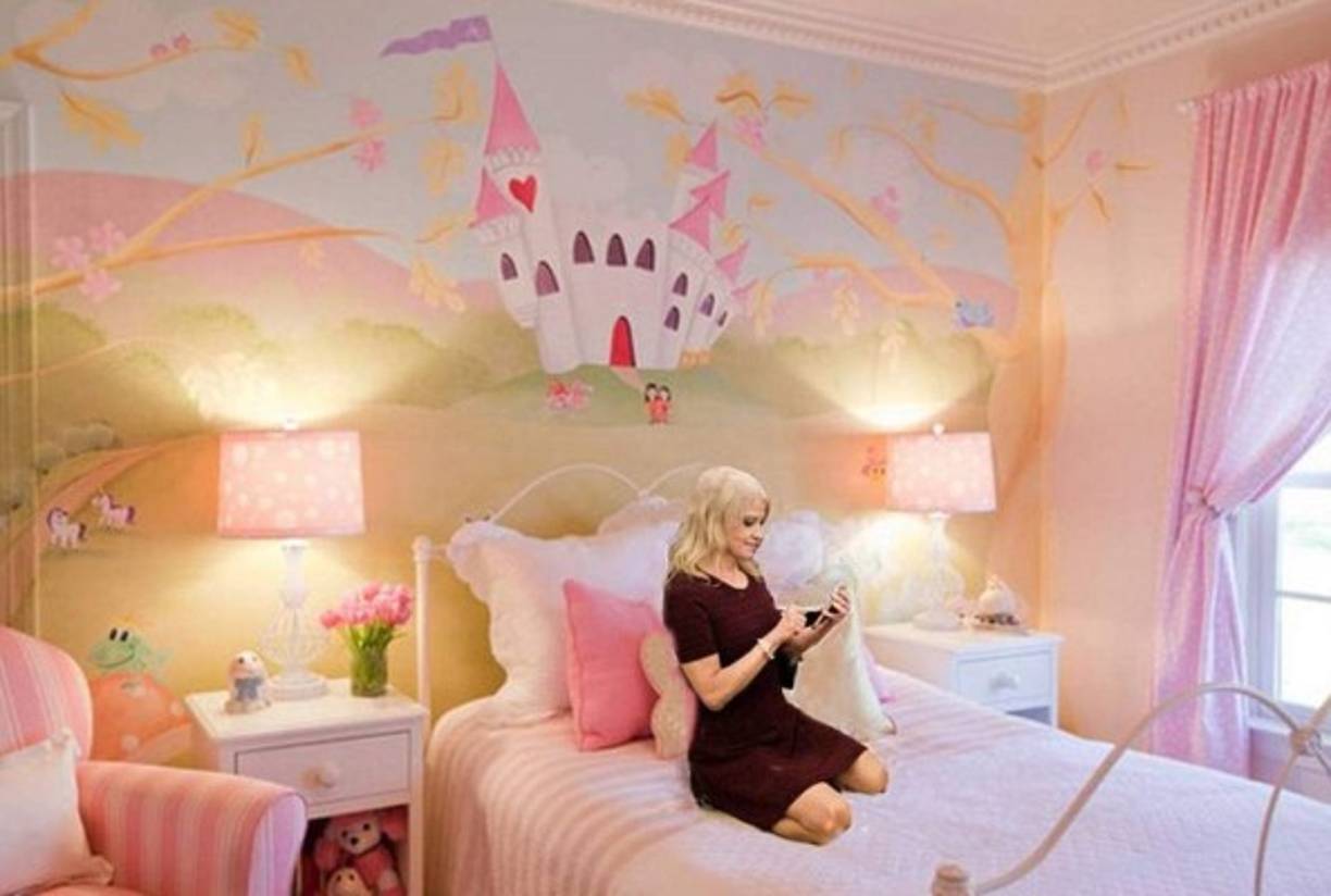 Conway, de 49 años, es una de las mujeres más poderosas de la Casa Blanca e hizo historia como primera jefa de campaña ganadora de unas elecciones en Estados Unidos.