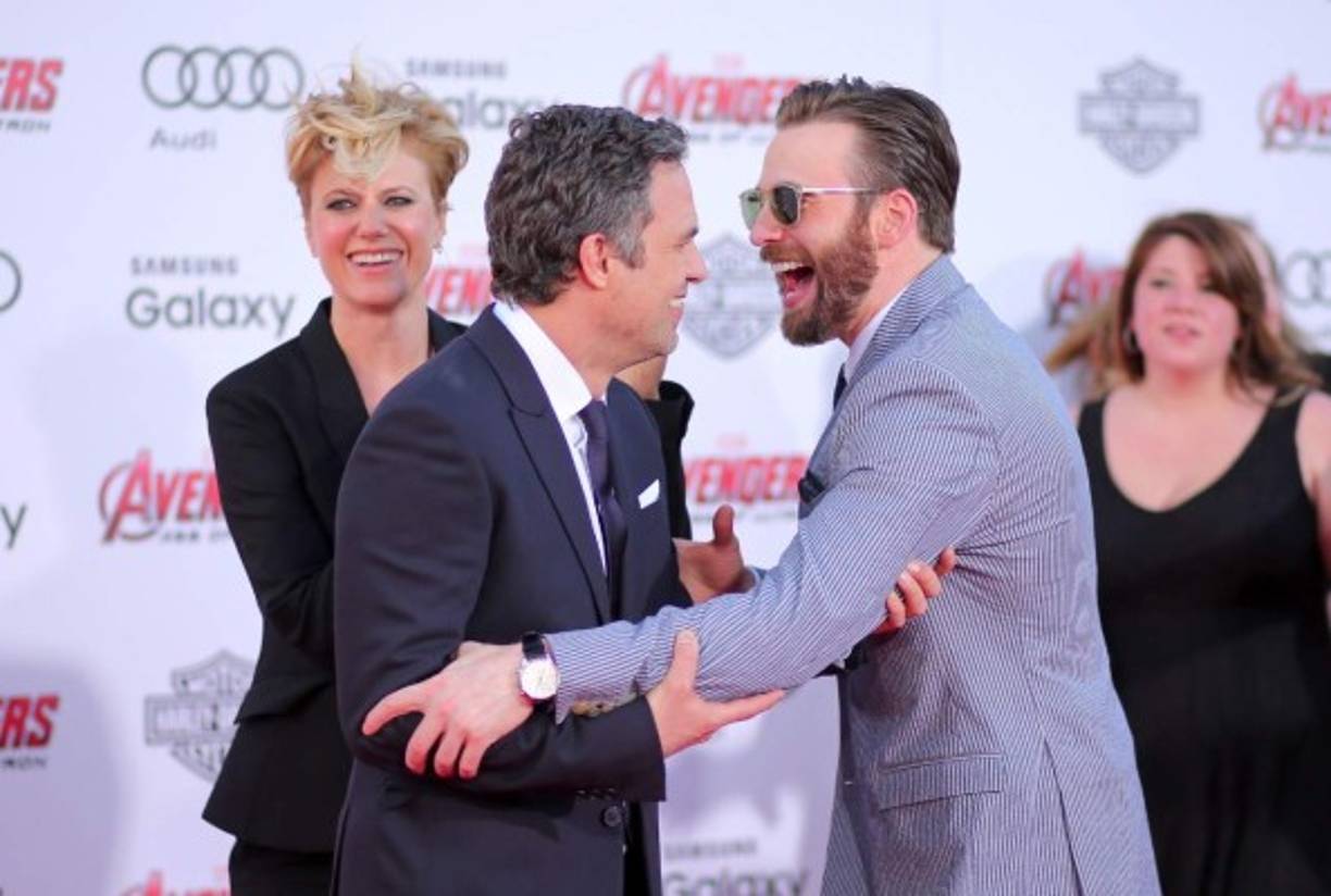 'Colega, mientras Trump esté en la Casa Blanca es imposible que hagas NADA para hacer el ridículo. Ya ves... un pequeño consuelo', ha asegurado Mark en su cuenta oficial de Twitter.