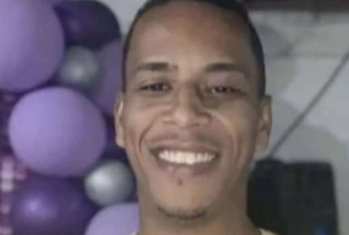 La Policía Civil cree que Deivid aprovechó ese momento para envenenar el milkshake y está realizando las pericias necesarias para confirmar esta hipótesis. 