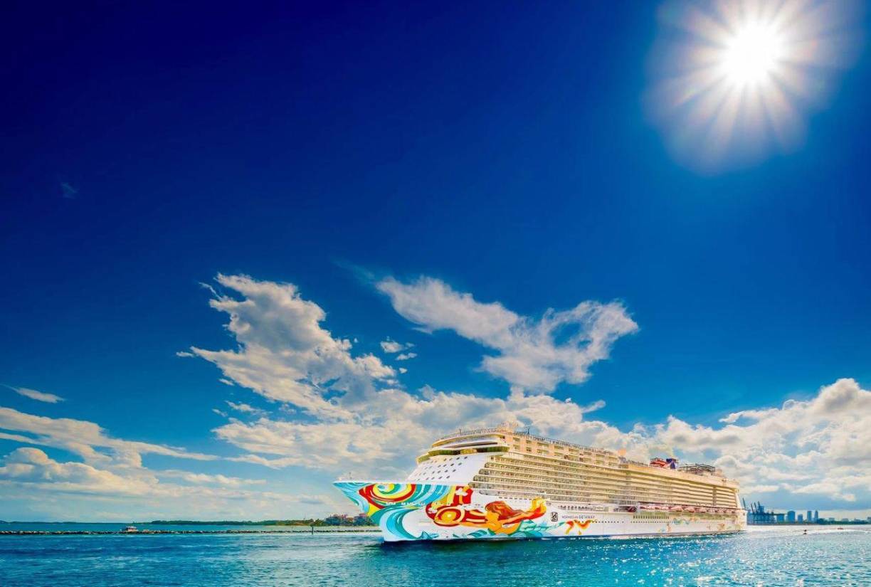 “Es un viaje emocionante a un mundo de ritmo atemporal y energía eléctrica”, expresó Charles F. Spicer Jr., socio gerente de Prince Legacy, LLC.