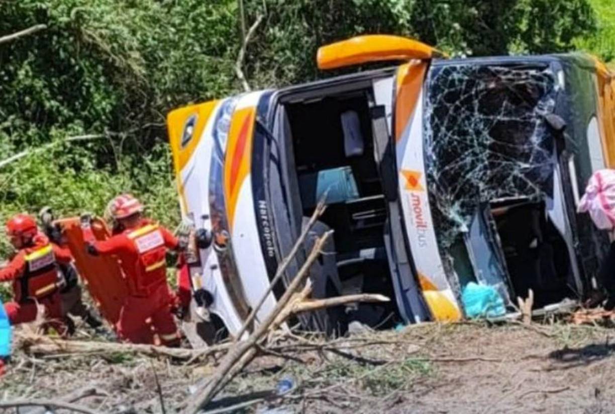 “Coordinamos con la Fiscalía y el Gobierno Regional, este último dispuso apoyo para albergar a los 14 adolescentes ilesos”, indicó la Defensoría.