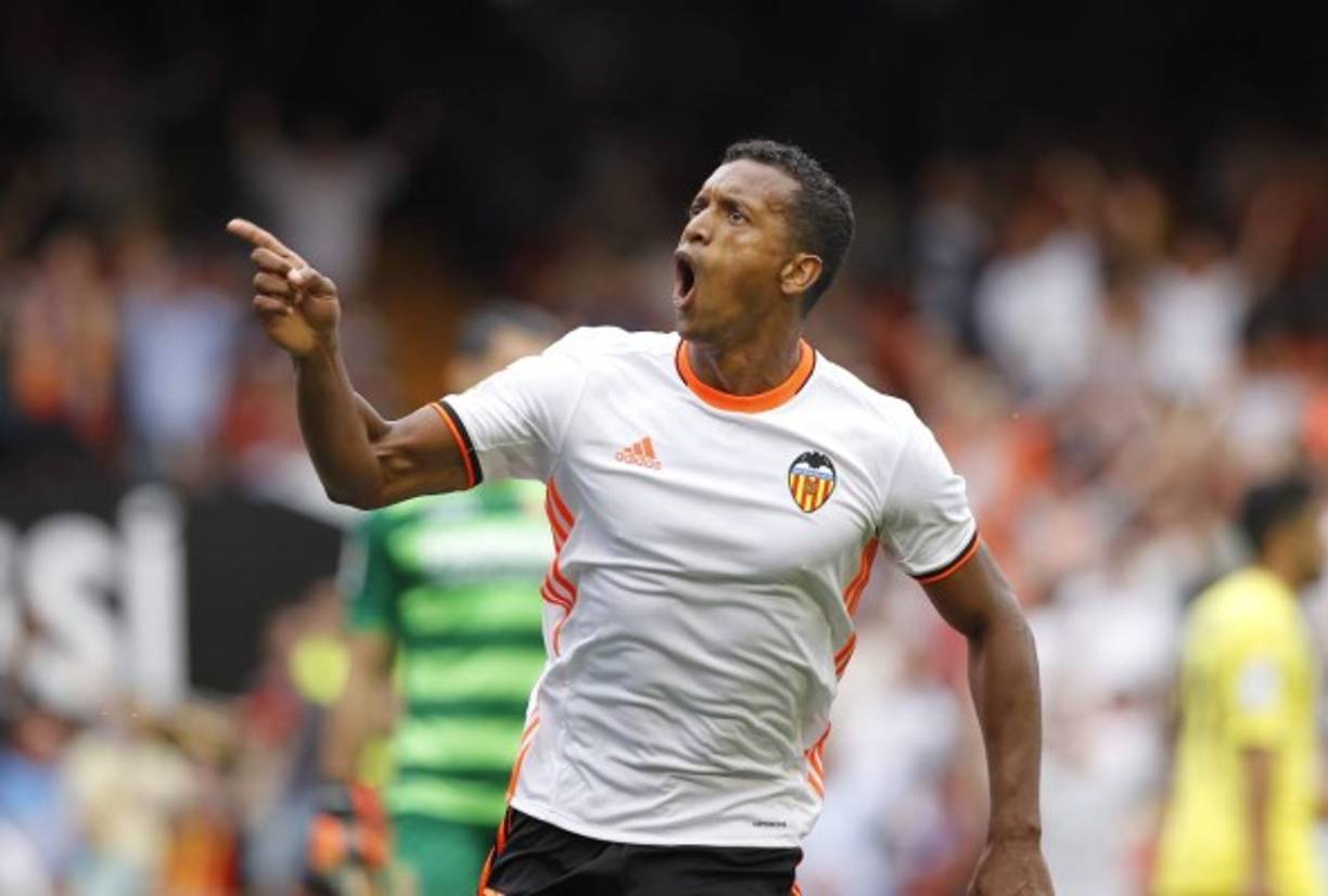 El Fenerbahçe está decidido fichar a Nani. Según apuntan desde Turquía el conjunto otomano contempla recuperar al extremo portugués.