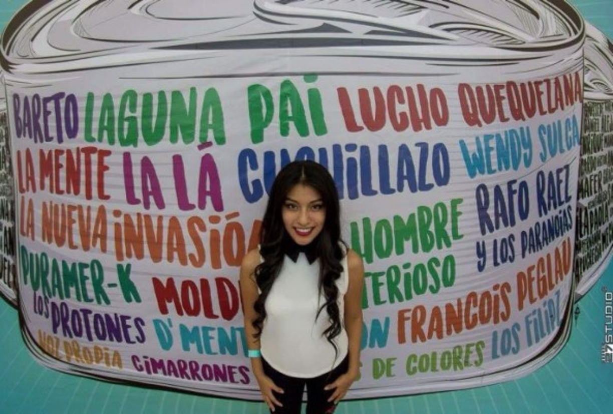 Fue víctima de bullying por su físico y tono de voz cuando era muy pequeña, pero eso no le ha afectadado en su carrera.