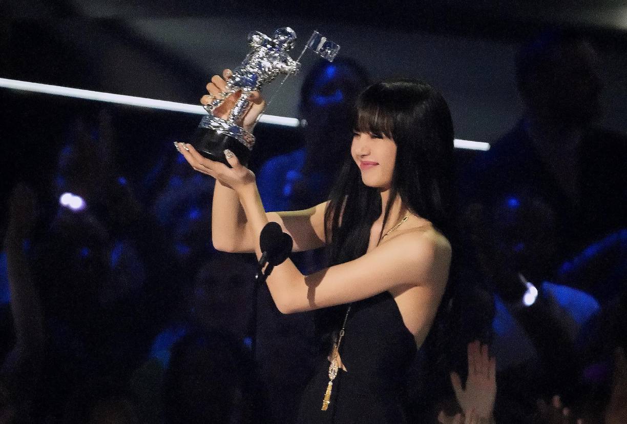 El premio a Mejor Video de K-pop fue para Lisa por “Lalisa”.