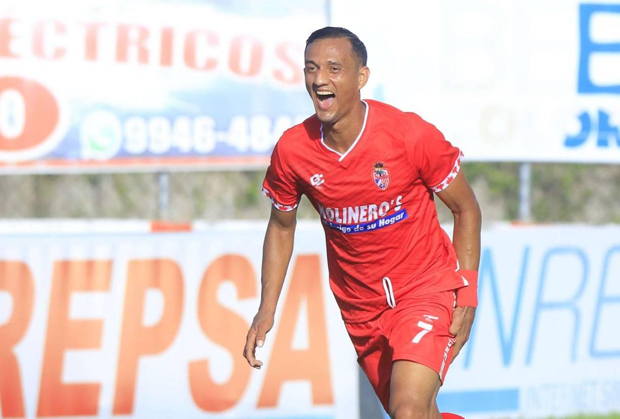 Diego Reyes - El delantero, que pertenece al Olimpia, seguirá cedido a préstamo en la Real Sociedad de Tocoa hasta fin de año. Marcó el gol de la permanencia del equipo tocoeño.