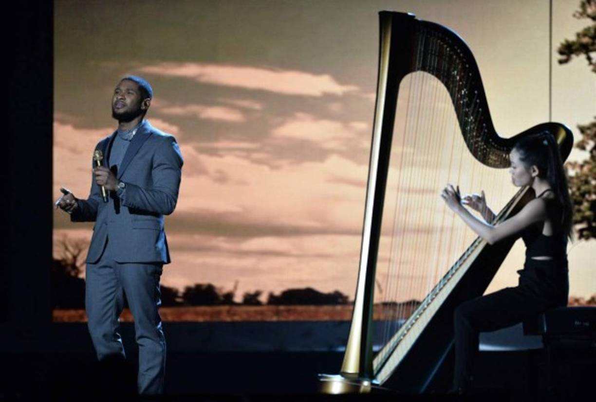 La presentación de Usher.