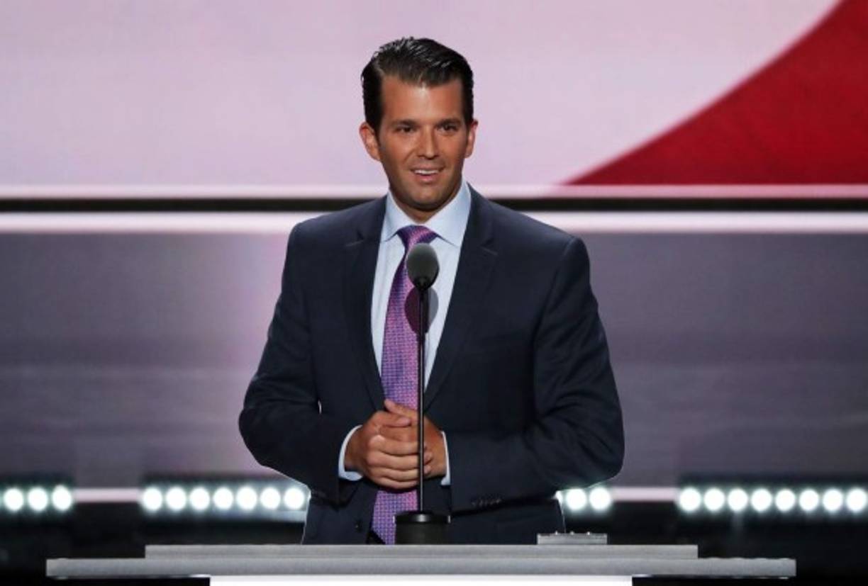 Este esposo y padre de cinco niños, de 38 años, describió un hombre sencillo y atento a los demás que 'no necesita agrupar a expertos en estadística para formarse una opinión'. 'Para mi papá, lo imposible es solo el punto de inicio', subrayó.