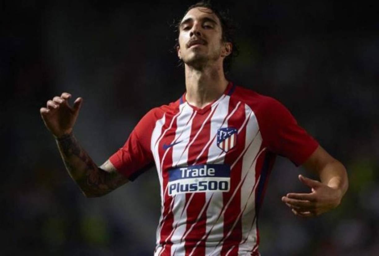 Sime Vrsaljko: El defensa del Atlético podría irse del equipo e interesa a clubes como el Inter.