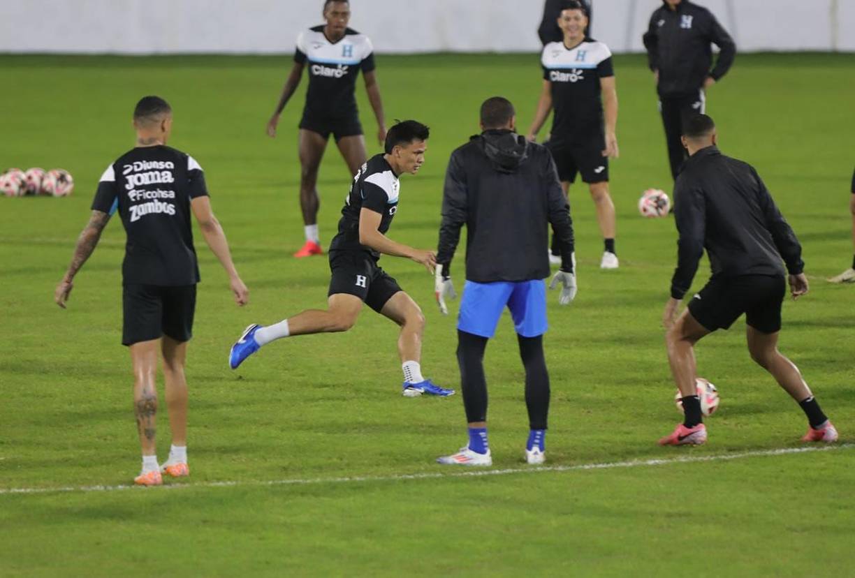 Denil Maldonado estuvo en el rondo de la Selección de Honduras.