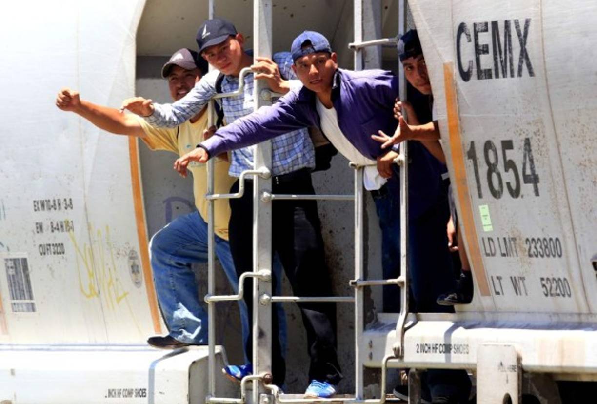 En el mes de agosto Guatemala, México y Estados Unidos acordaron impedir que migrantes aborden el tren 'La Bestia' en territorio mexicano.
