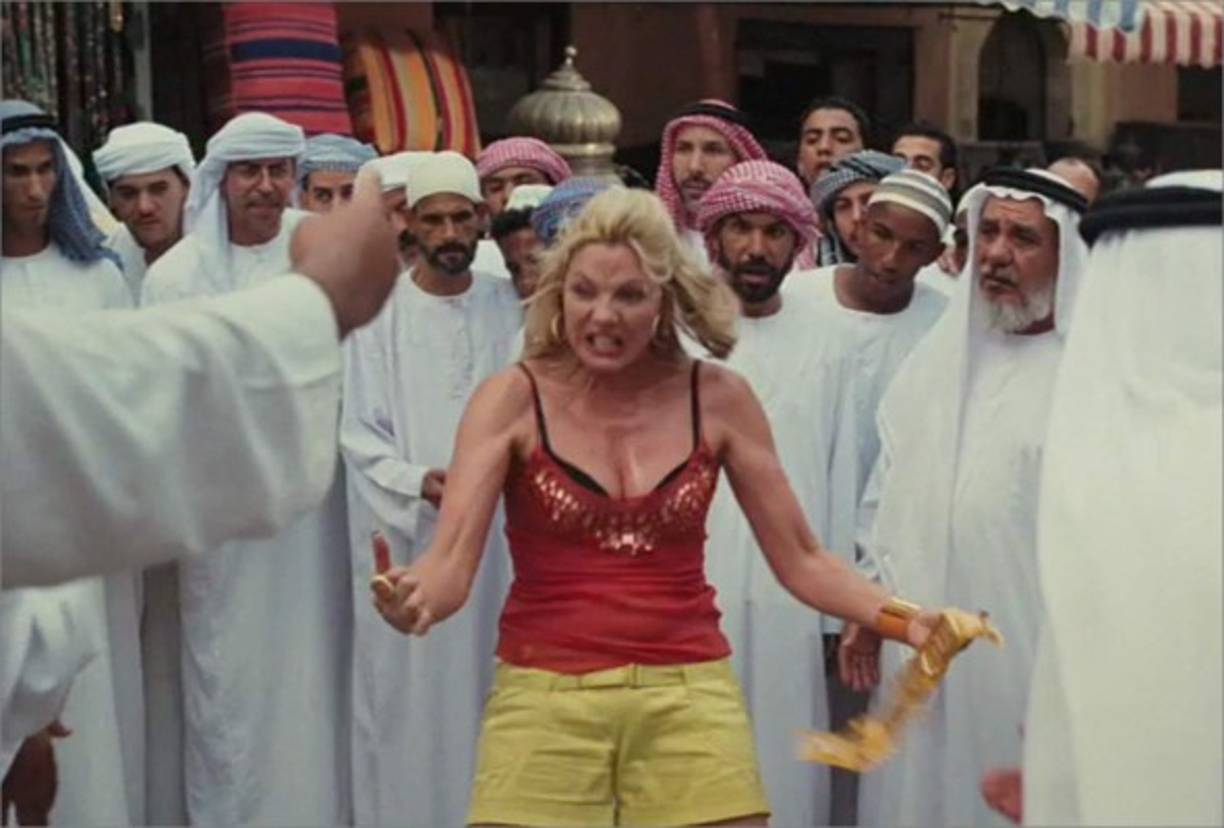 5. Mostrar su cuerpo. Las mujeres que no vistan acorde con las reglas del talibán recibirán azotes, palizas y abusos verbales.