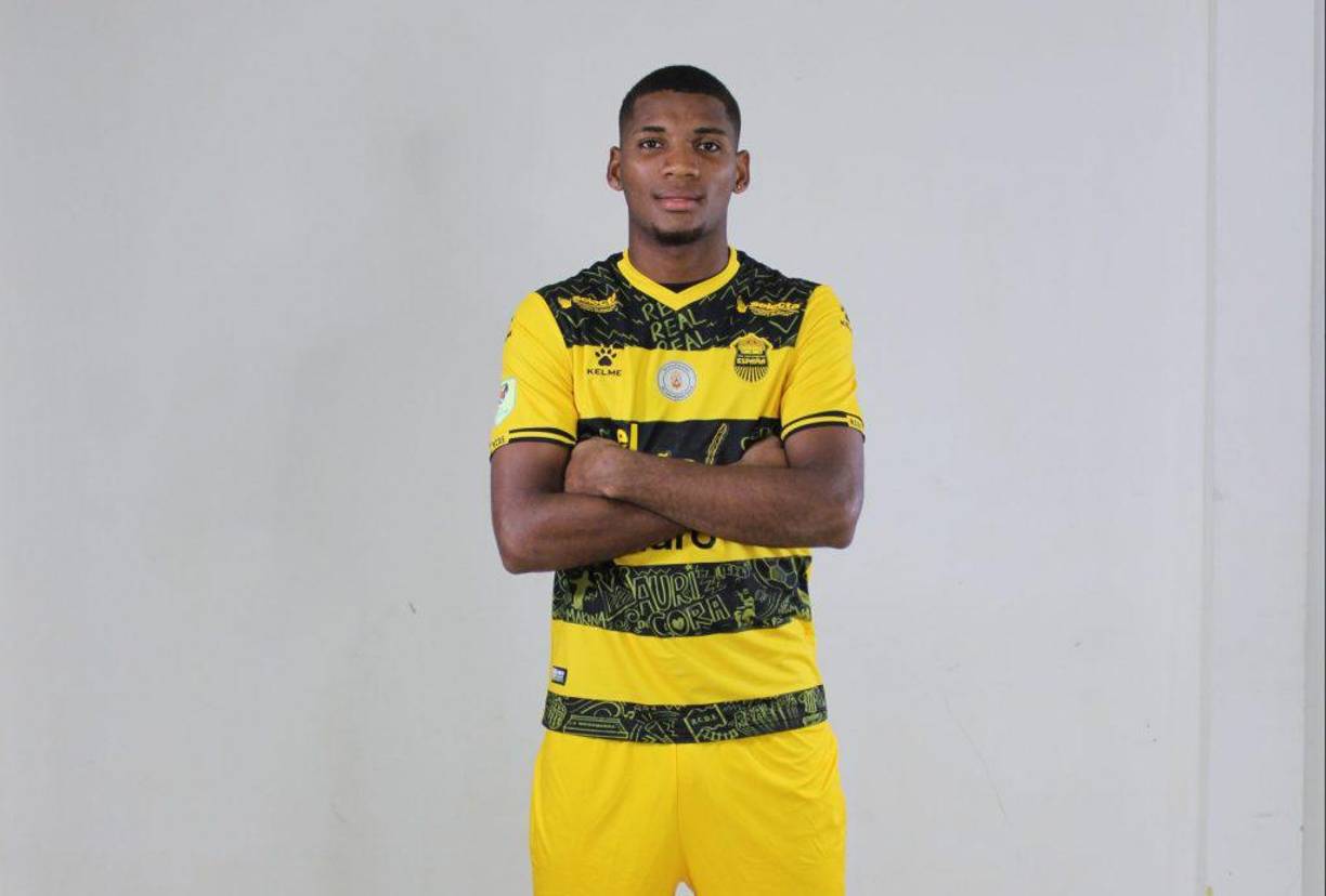 Afronit Tatum, defensa de Real España.