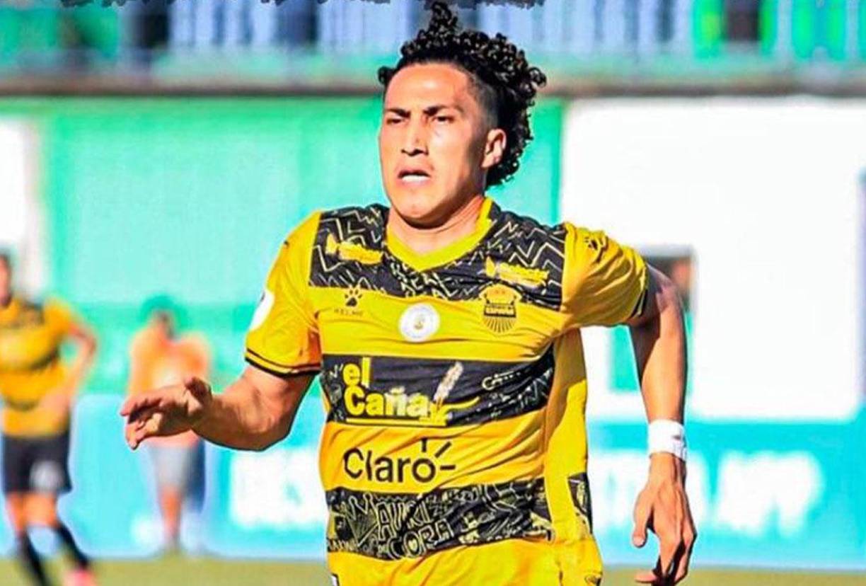 Carlos “Chapetilla” Mejía: El Marathón está interesado en el lateral derecho, quien es agente libre tras finalizar su contrato con Real España.