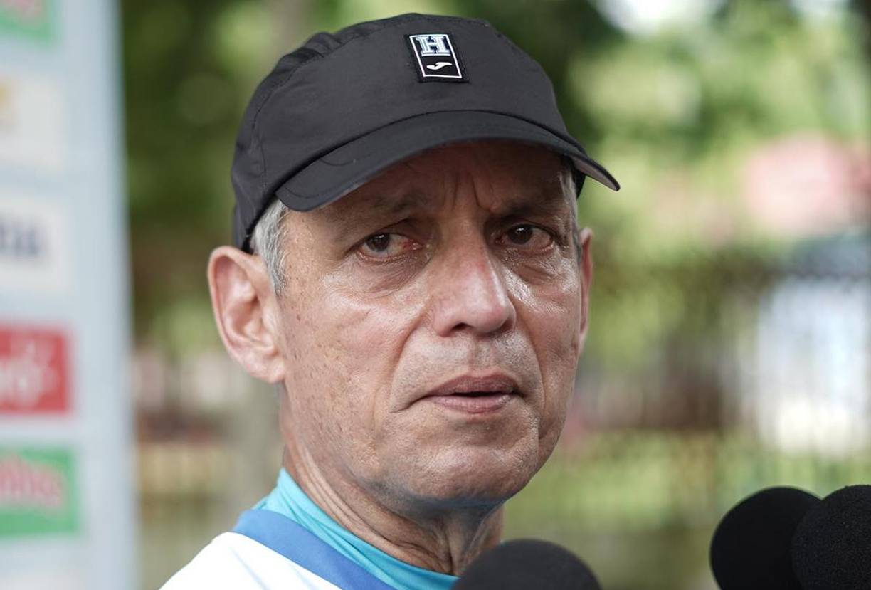 “Lo de Real España son jugadores que tienen buen nivel independientemente del momento que viven el equipo en la Liga Nacional, igual con lo de Marathón”, señaló Rueda sobre el hecho que convocó a ocho jugadores del club aurinegro. 