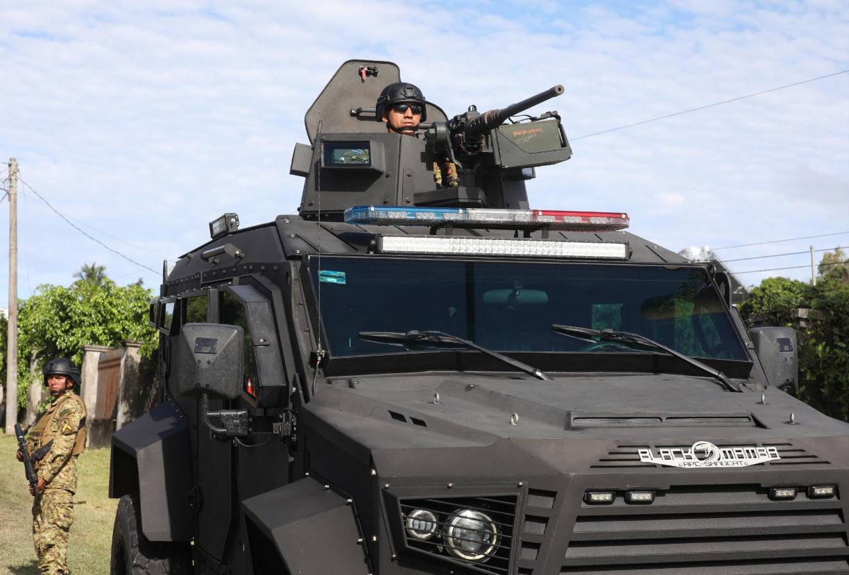 Los habitantes de una comunidad en el norte de El Salvador tienen “temor” y están “preocupados” ante posibles detenciones arbitrarias en el contexto de la instalación de un cerco de seguridad amparado en la medida de régimen de excepción.