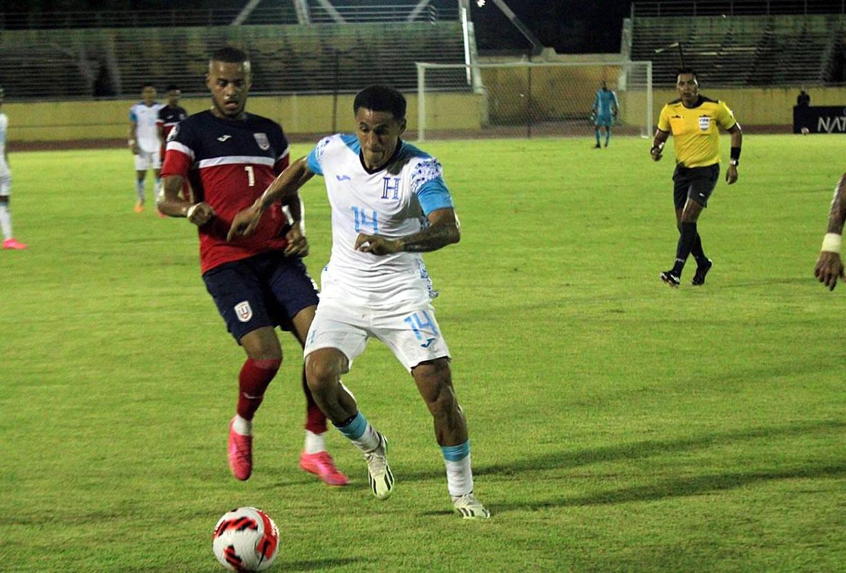 Andy Nájar jugó de titular frente a los cubanos.