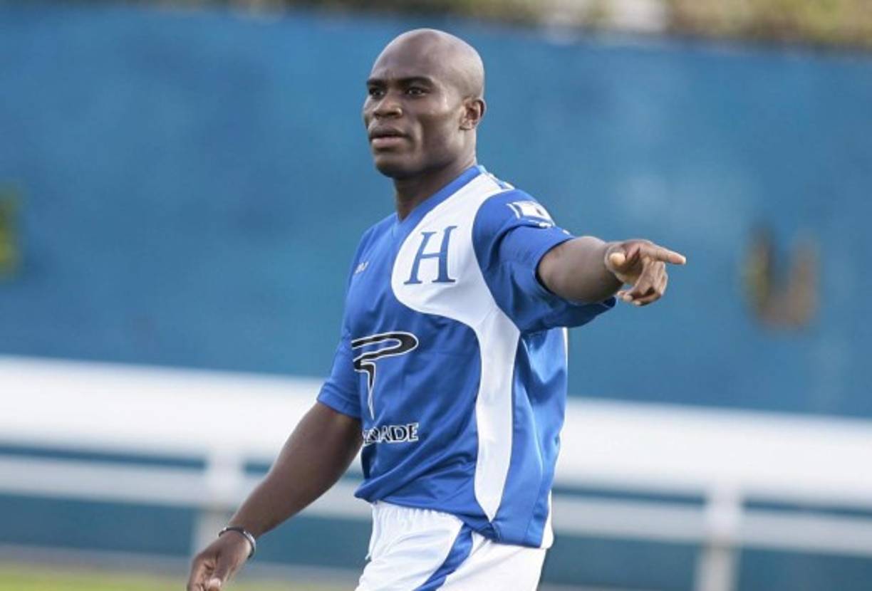 Samuel Caballero: Fue dirigido por Edwin Pavón en el Olimpia.