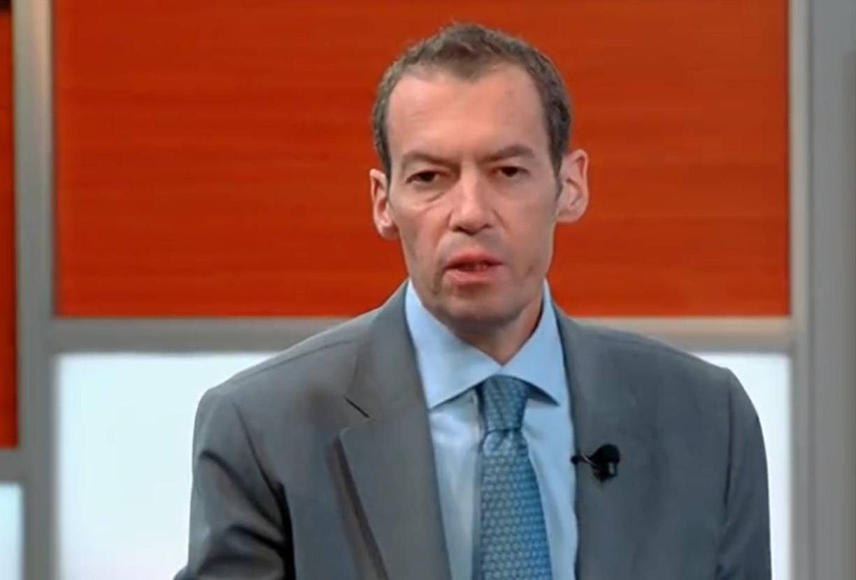 “Me intubaron, me hicieron gastrostomía, me hicieron absolutamente todo; estuve 45 días metido en el hospital”, confesó André Marín.